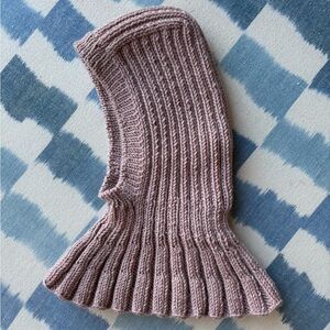 Knitted Balaclava in Dusty Rose